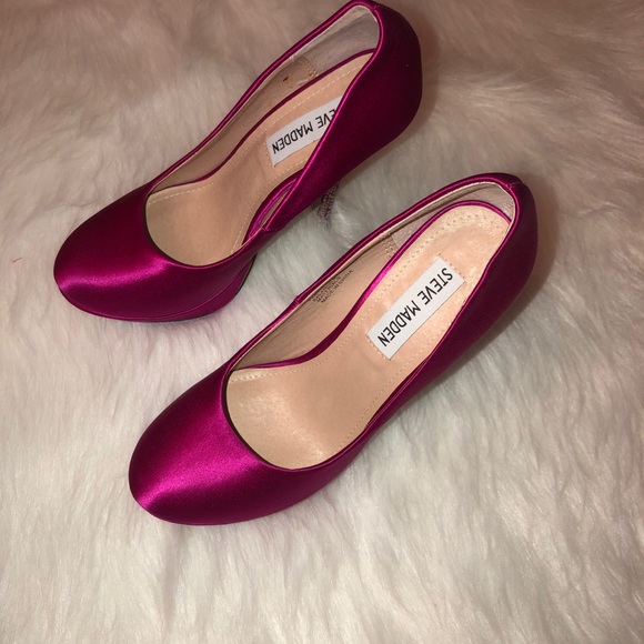 Beautiful party/casual sassy platform. - Picture 2 of 9